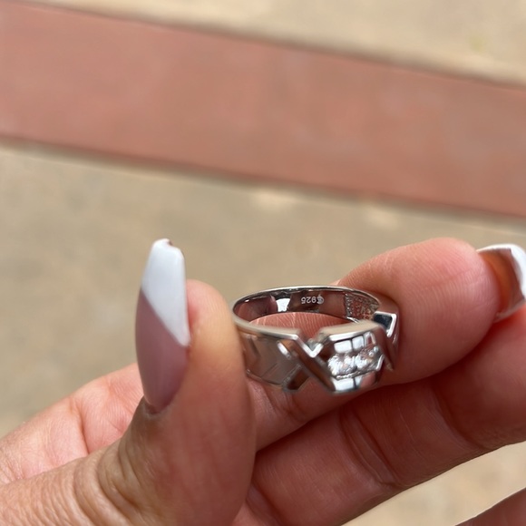 Sterling Silver Mens CZ Wedding Band Ring - Picture 11 of 12